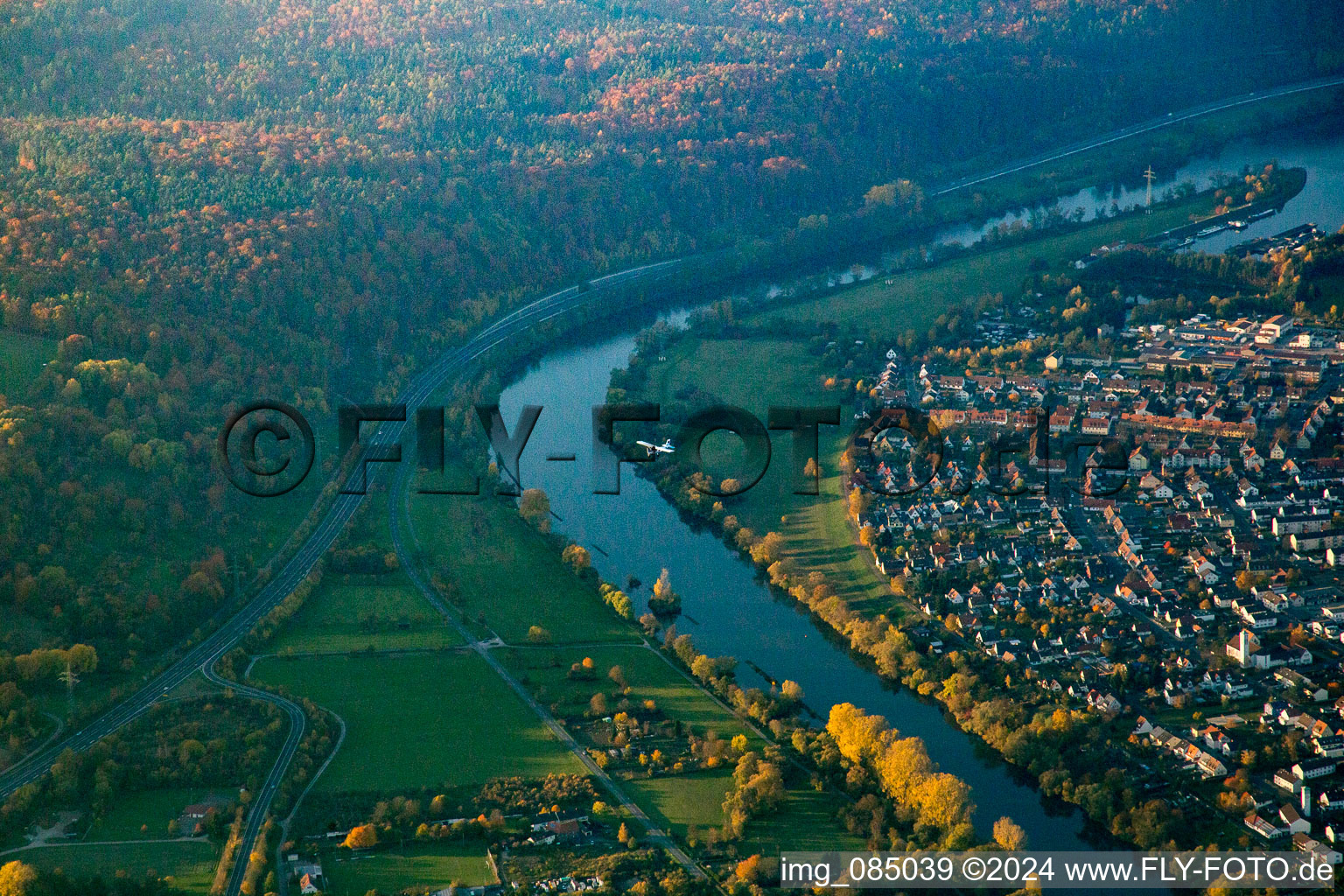 Luftaufnahme von Wörth am Main im Bundesland Bayern, Deutschland