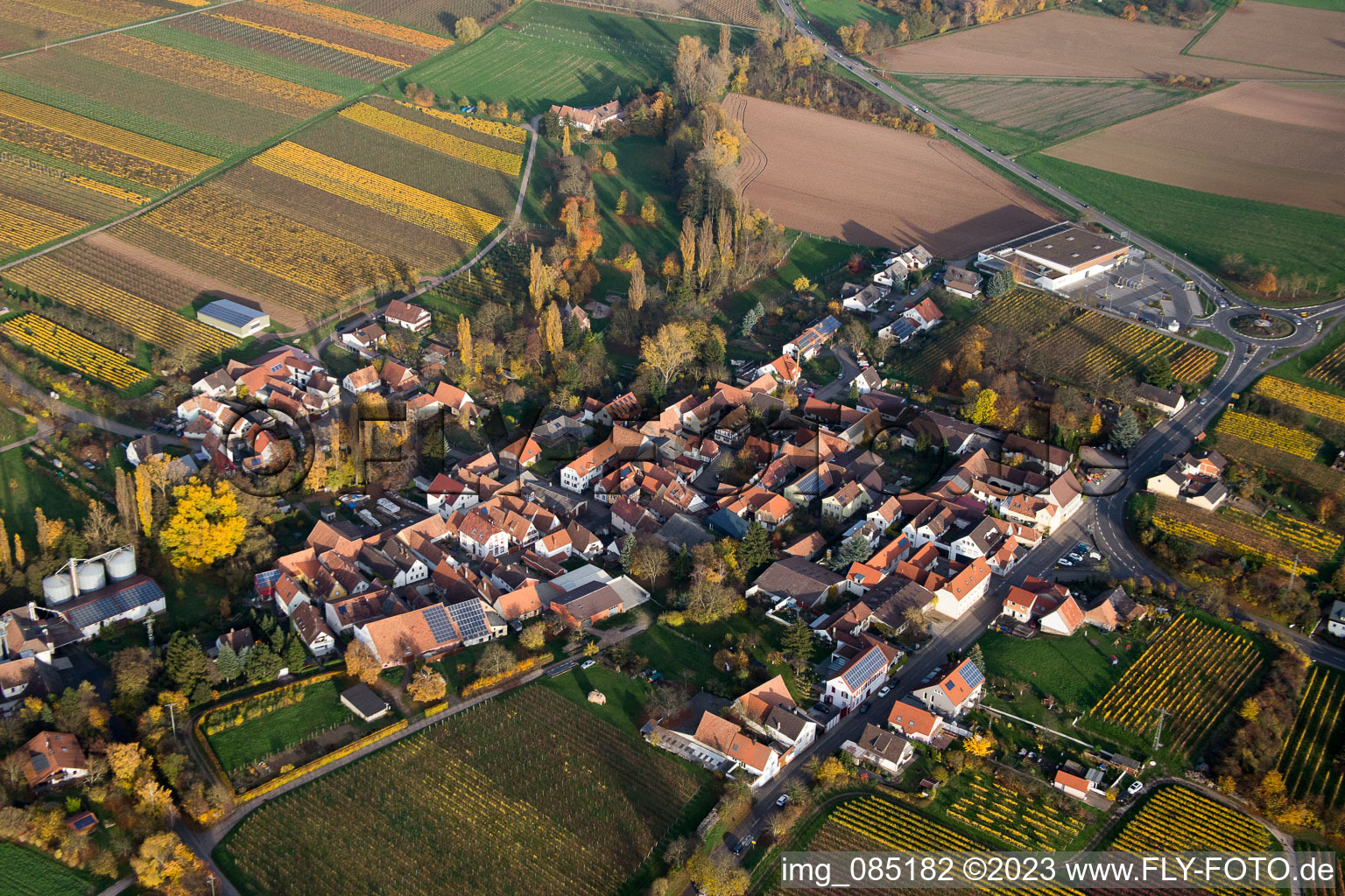 Ortsteil Appenhofen in Billigheim-Ingenheim im Bundesland Rheinland-Pfalz, Deutschland aus der Luft betrachtet