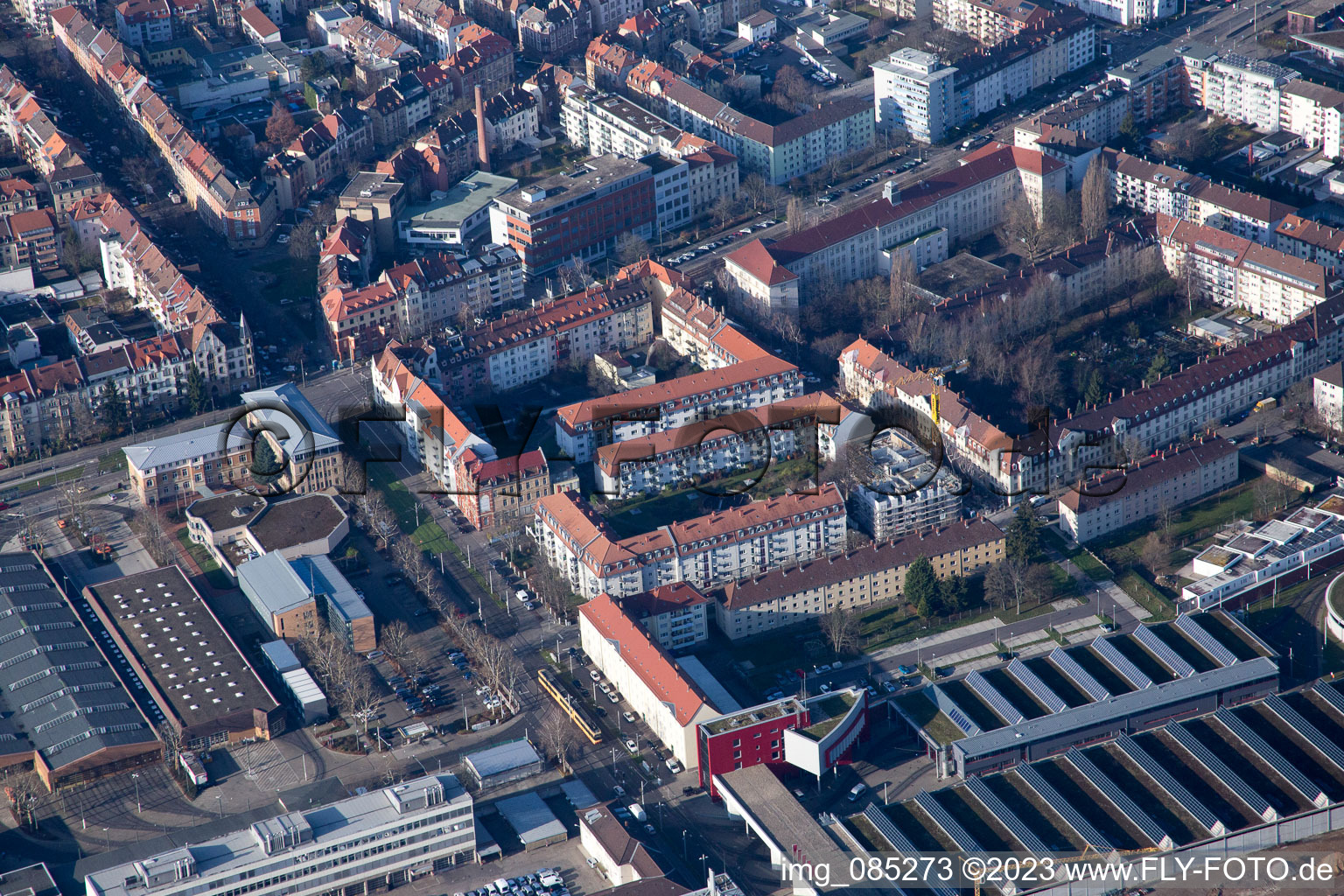 Ortsteil Rintheim in Karlsruhe im Bundesland Baden-Württemberg, Deutschland von der Drohne aus gesehen