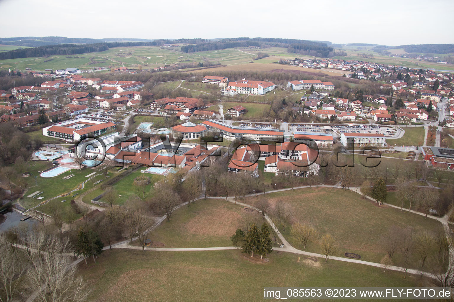 Bad Birnbach, Rottal-Therme im Bundesland Bayern, Deutschland aus der Luft betrachtet