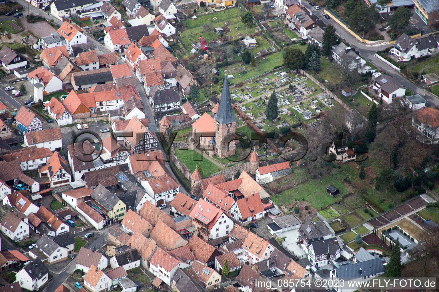 Dörrenbach im Bundesland Rheinland-Pfalz, Deutschland von der Drohne aus gesehen