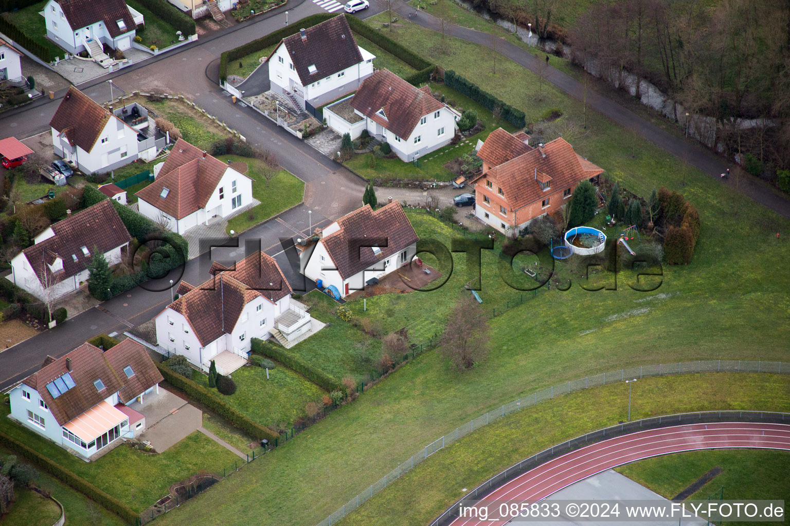 Ortsteil Altenstadt in Wissembourg im Bundesland Bas-Rhin, Frankreich aus der Luft