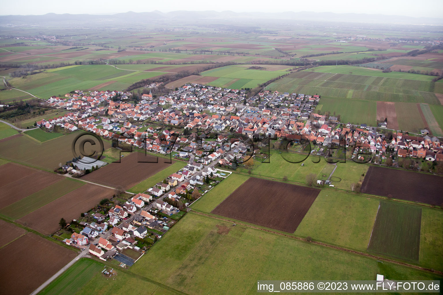 Freckenfeld im Bundesland Rheinland-Pfalz, Deutschland aus der Luft