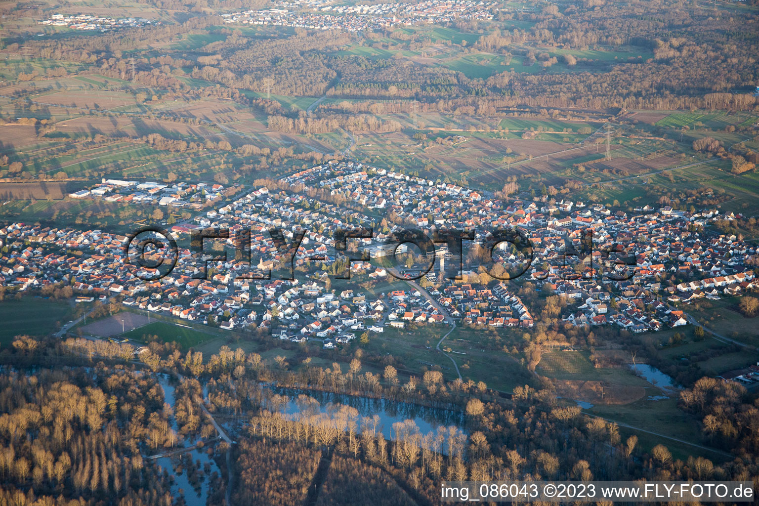Luftaufnahme von Ilingen in Illingen im Bundesland Baden-Württemberg, Deutschland