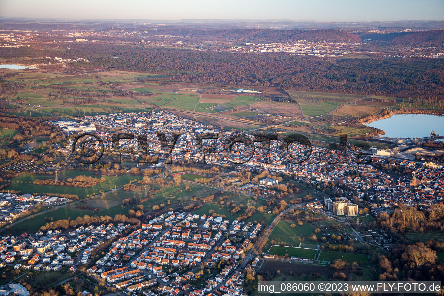Luftbild von Von Südwesten in Durmersheim im Bundesland Baden-Württemberg, Deutschland