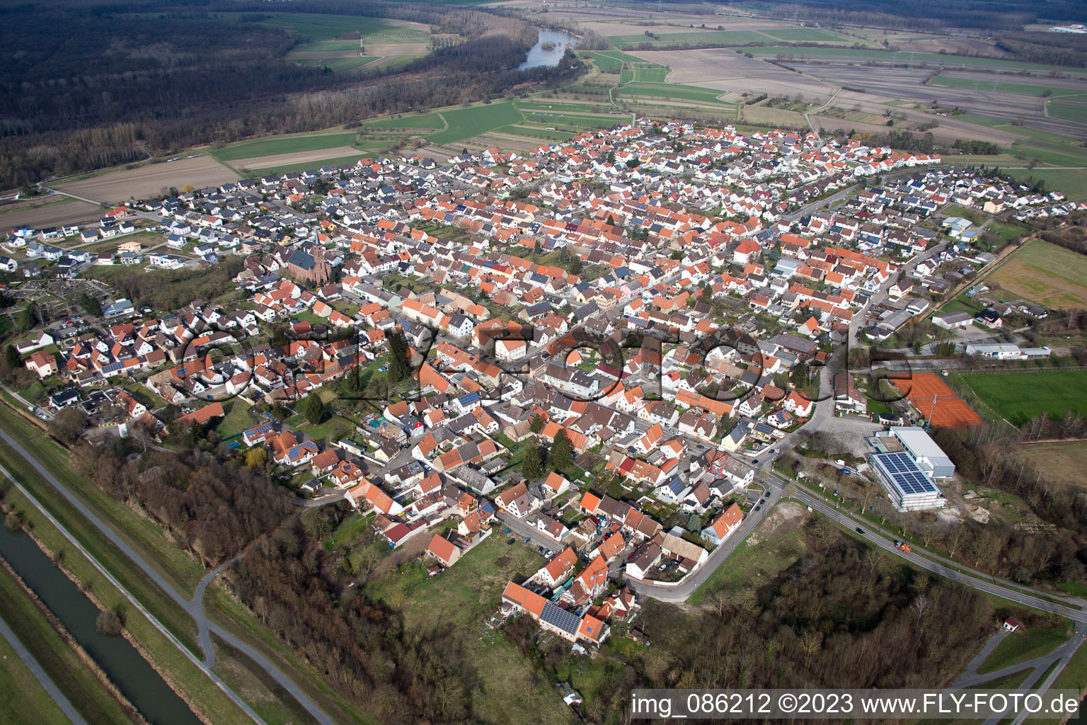 Rußheim im Bundesland Baden-Württemberg, Deutschland aus der Luft