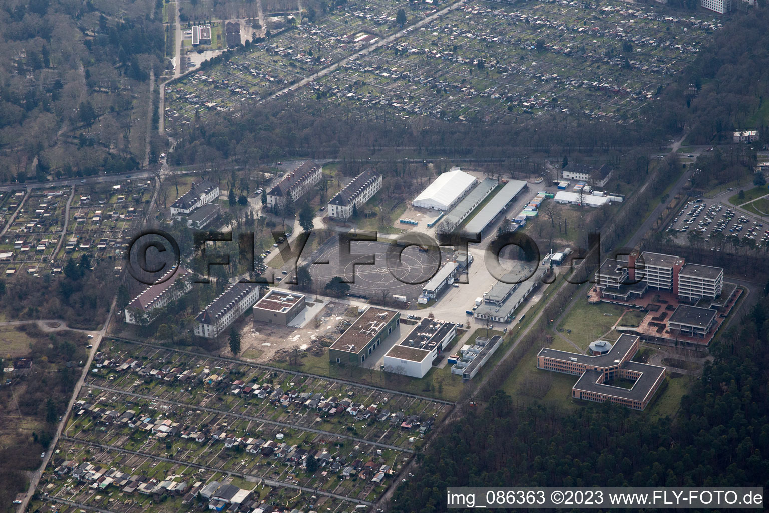 Luftaufnahme von Ortsteil Rintheim in Karlsruhe im Bundesland Baden-Württemberg, Deutschland