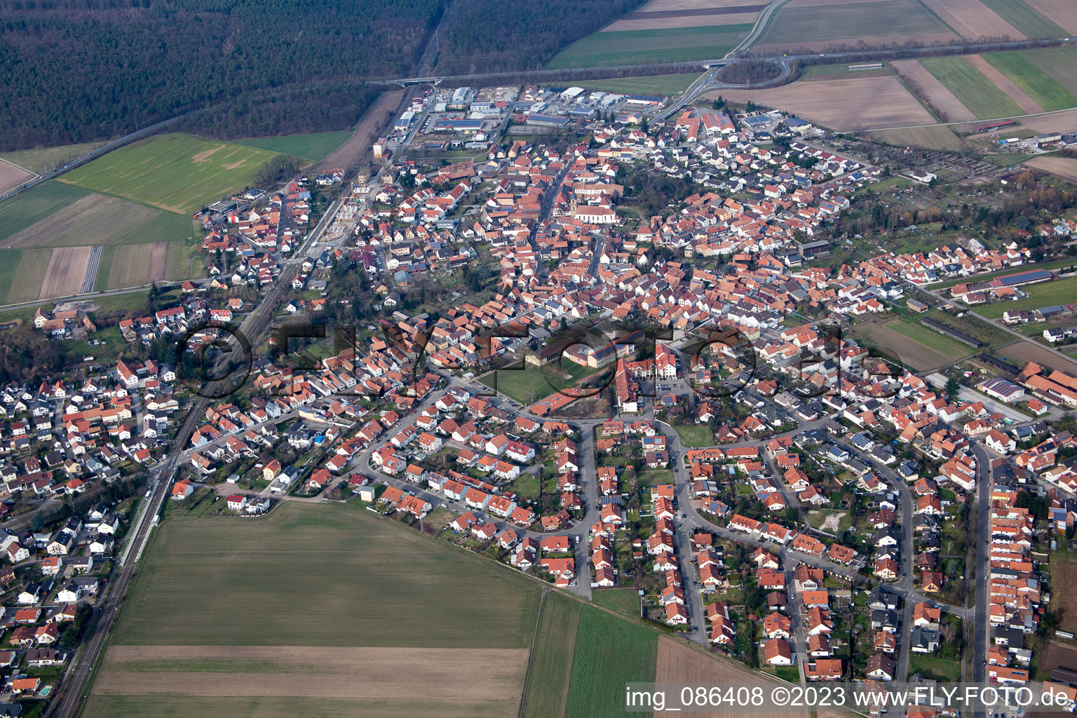 Rheinzabern im Bundesland Rheinland-Pfalz, Deutschland aus der Luft