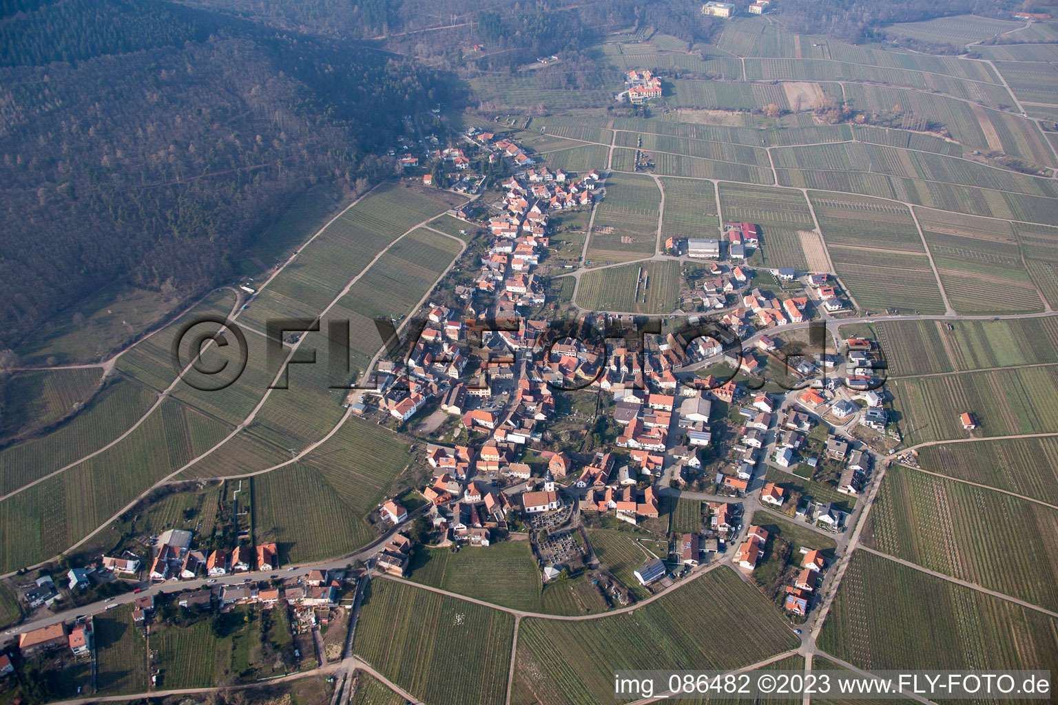 Weyher in der Pfalz im Bundesland Rheinland-Pfalz, Deutschland von oben gesehen