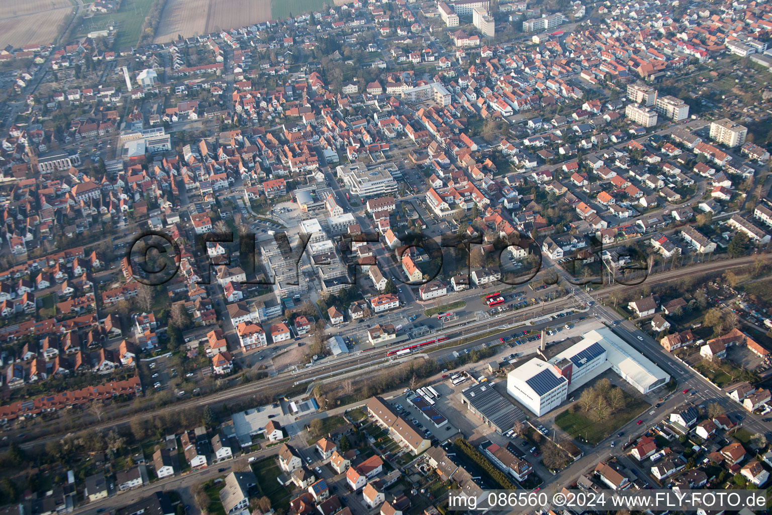 Drohnenaufname von "Im Stadkern" Neubau der RiBa GmbH zw. Bismarck- und Gartenstr in Kandel im Bundesland Rheinland-Pfalz, Deutschland