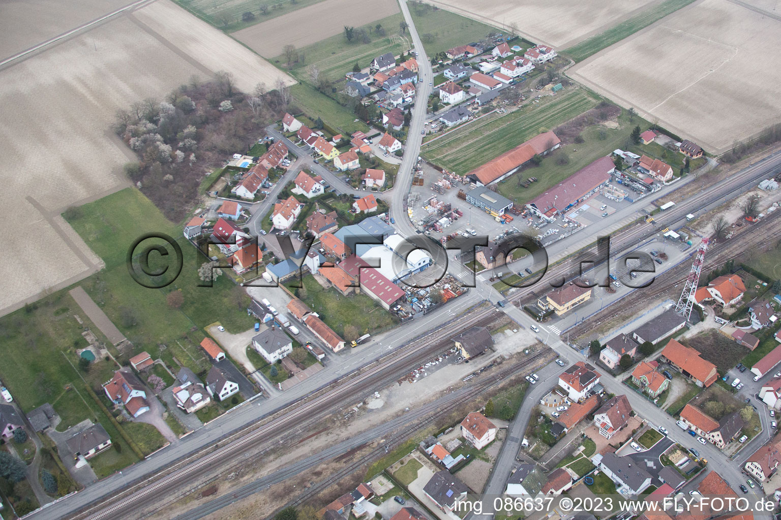 Luftbild von Rœschwoog im Bundesland Bas-Rhin, Frankreich