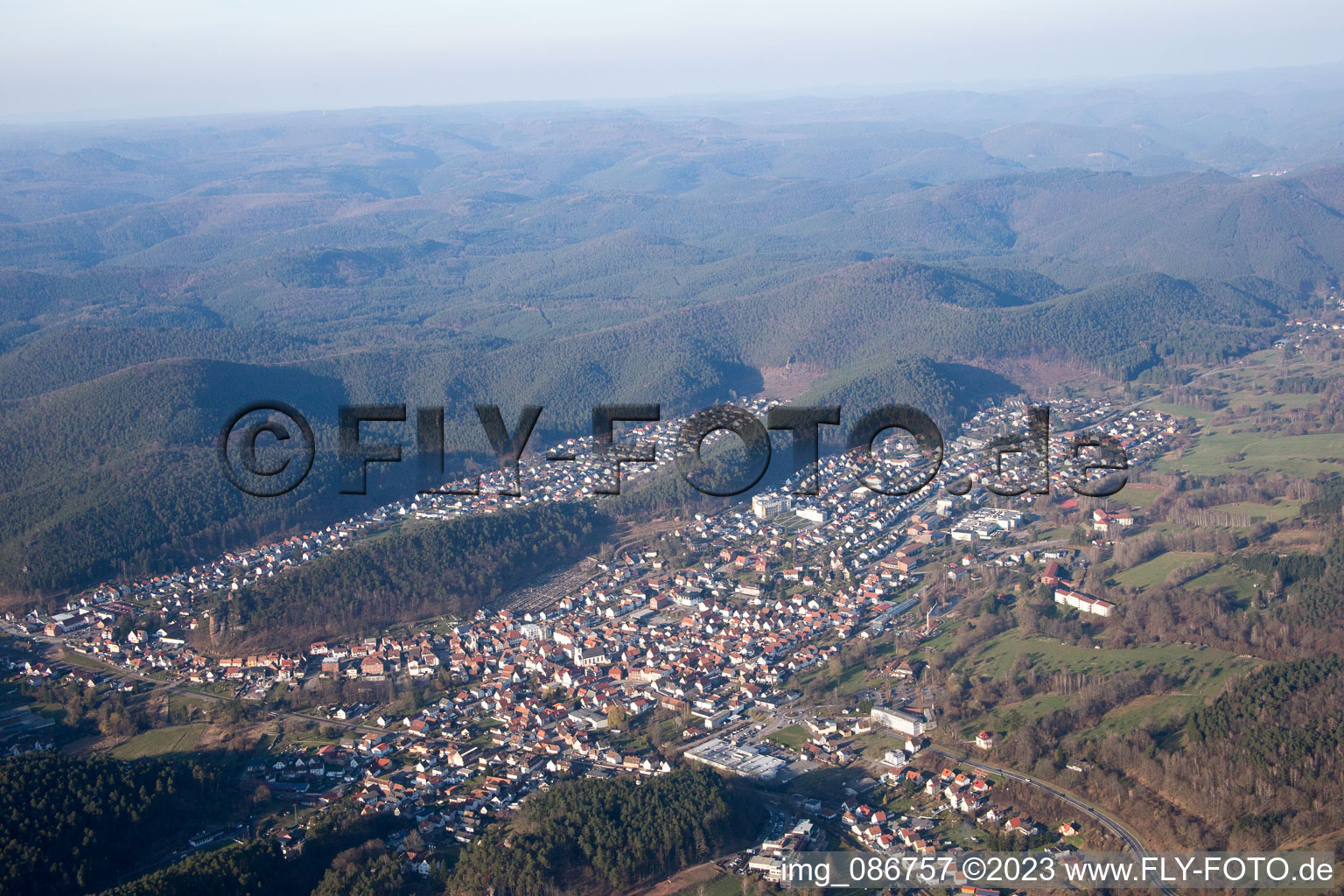 Luftbild von Dahn im Bundesland Rheinland-Pfalz, Deutschland
