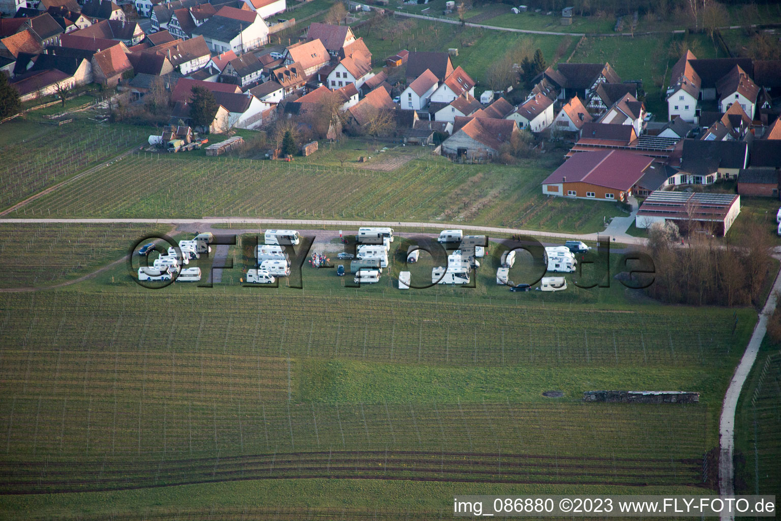 Luftbild von Dierbach, Wohnmobilplatz im Bundesland Rheinland-Pfalz, Deutschland
