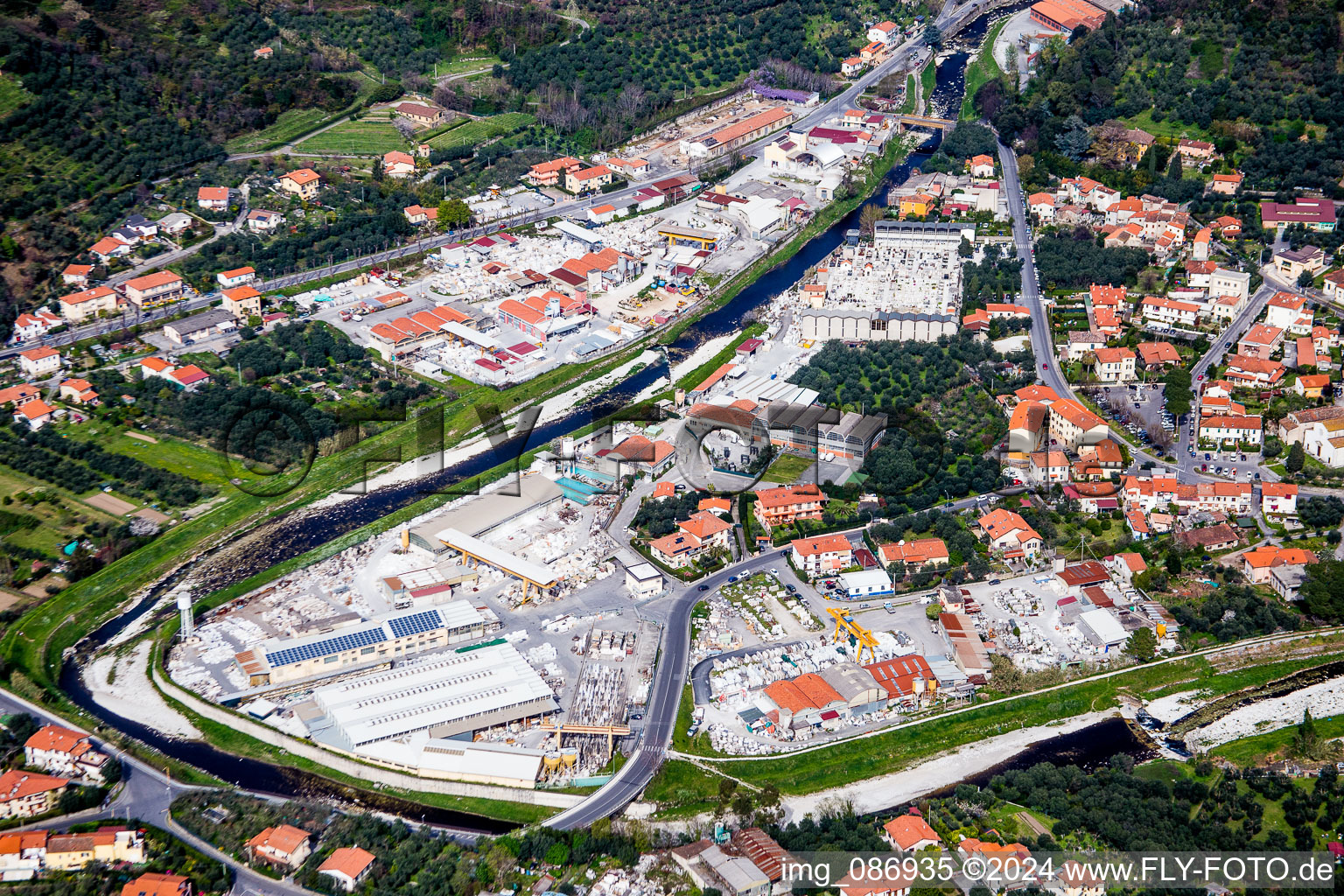 Marmor-handel und -Logistikzentrum Bacci Marmi Srl in Pietrasanta in Toskana im Bundesland Toscana, Italien