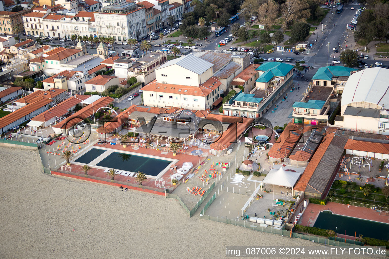 Viareggio im Bundesland Lucca, Italien vom Flugzeug aus