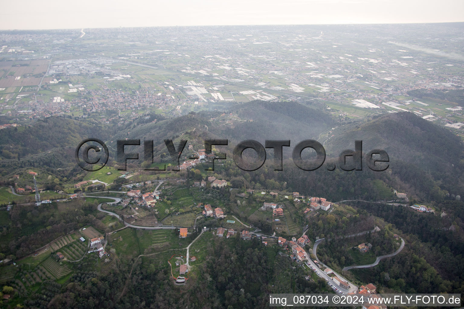 Pedona(I-Toskana) im Bundesland Toscana, Italien aus der Luft