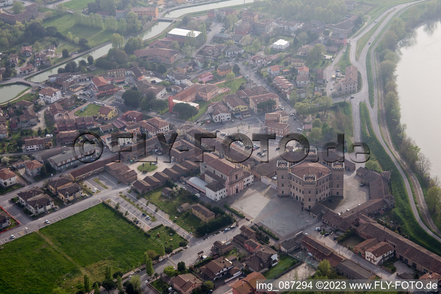 Luftaufnahme von Mesola im Bundesland Emilia-Romagna, Italien