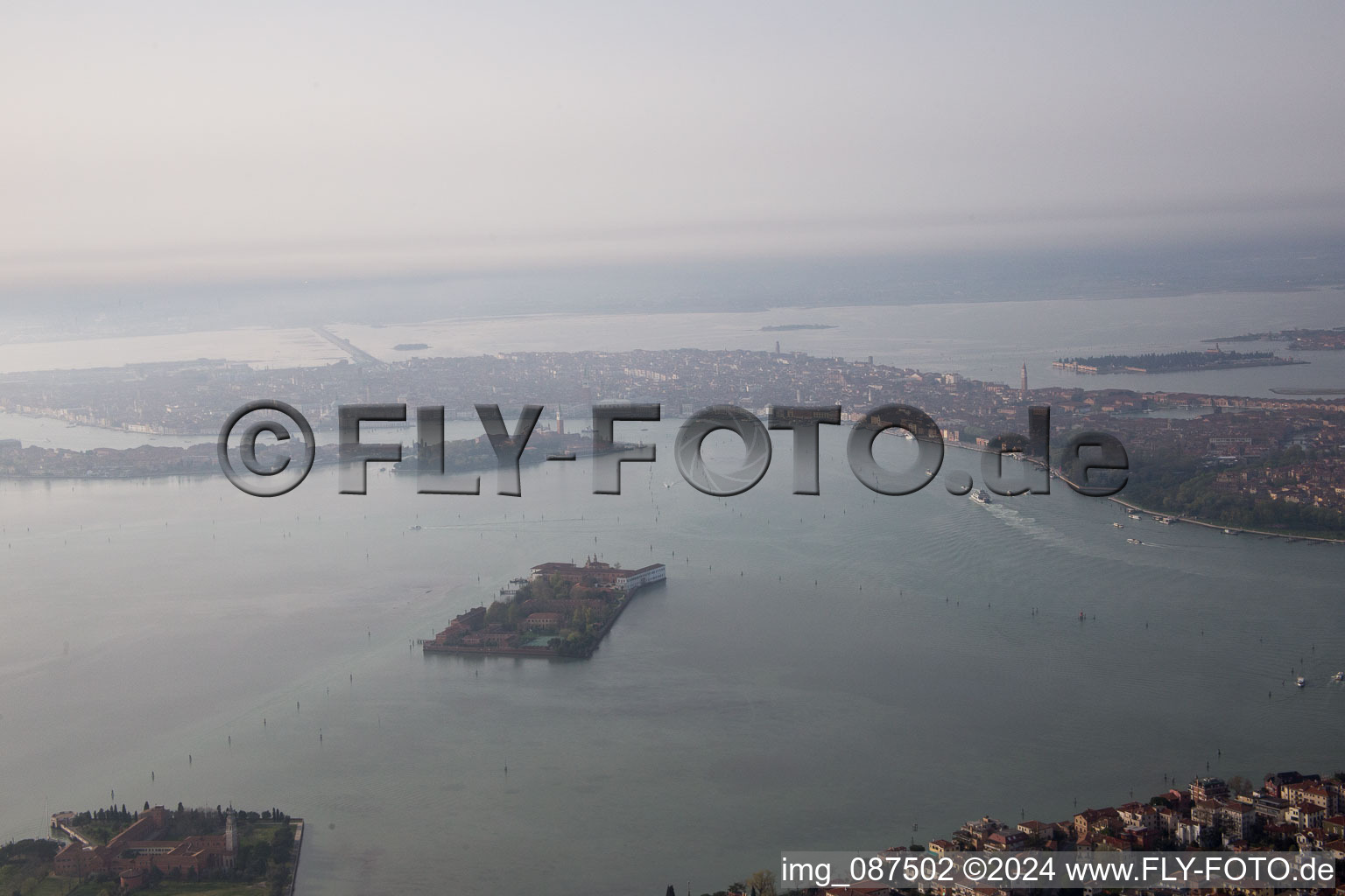 Luftaufnahme von Fossone d'Adige im Bundesland Venetien, Italien