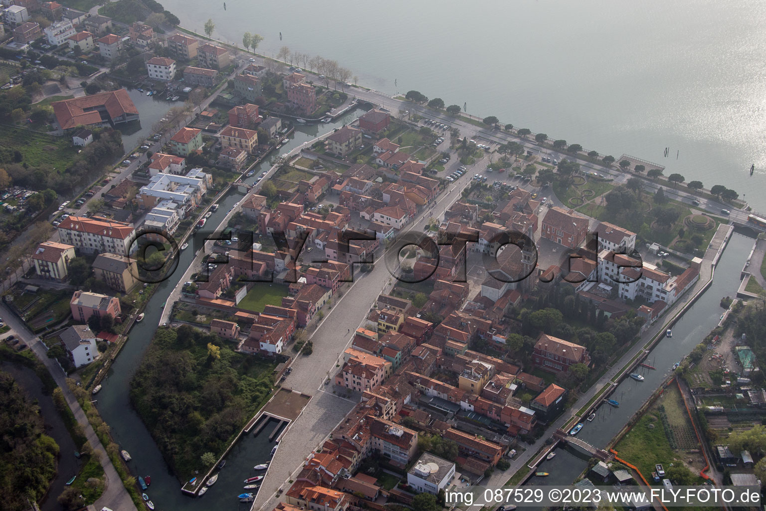 Drohnenbild von Malamocco(I-Venetien), Italien