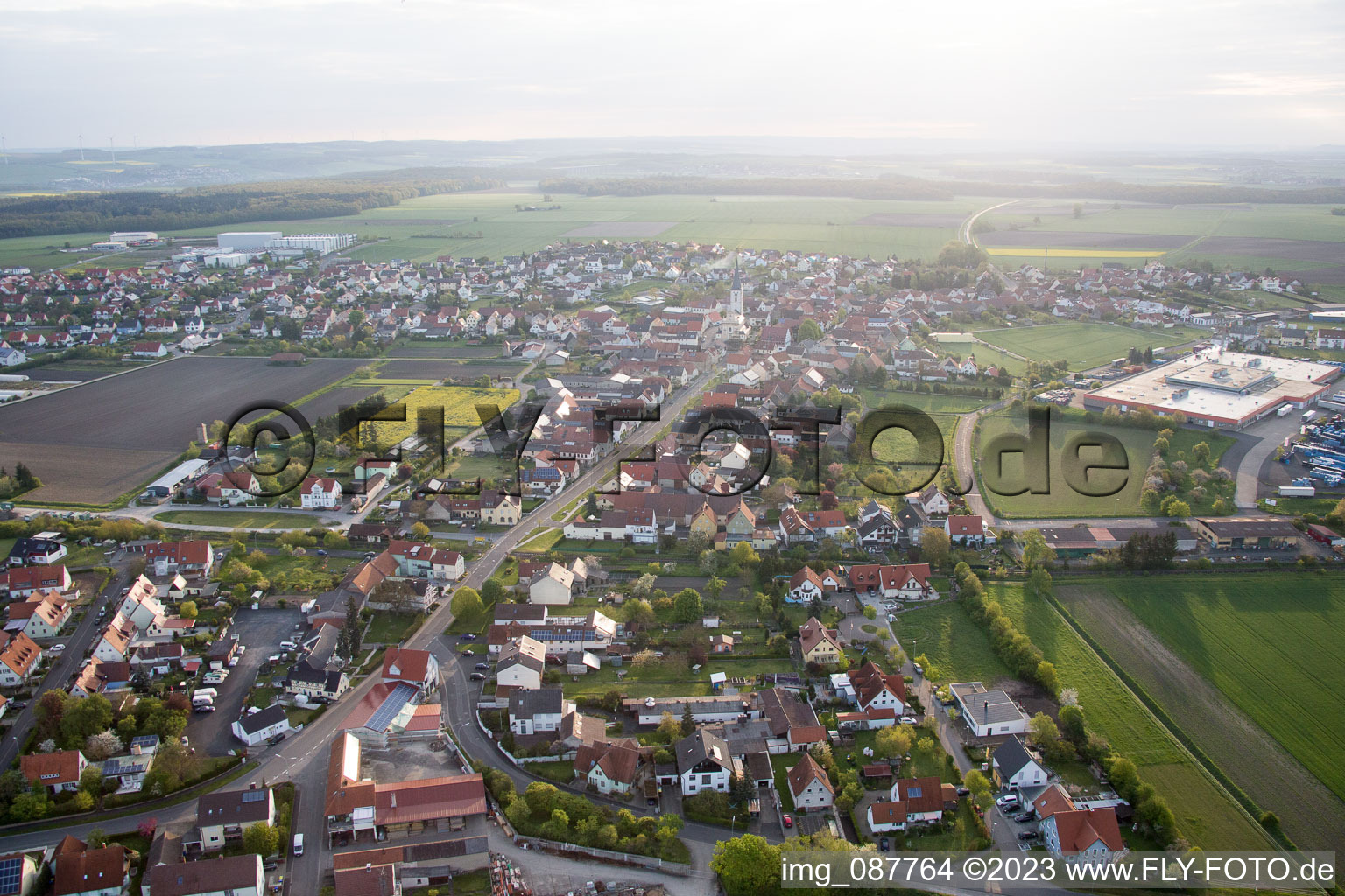Luftbild von Grettstadt im Bundesland Bayern, Deutschland