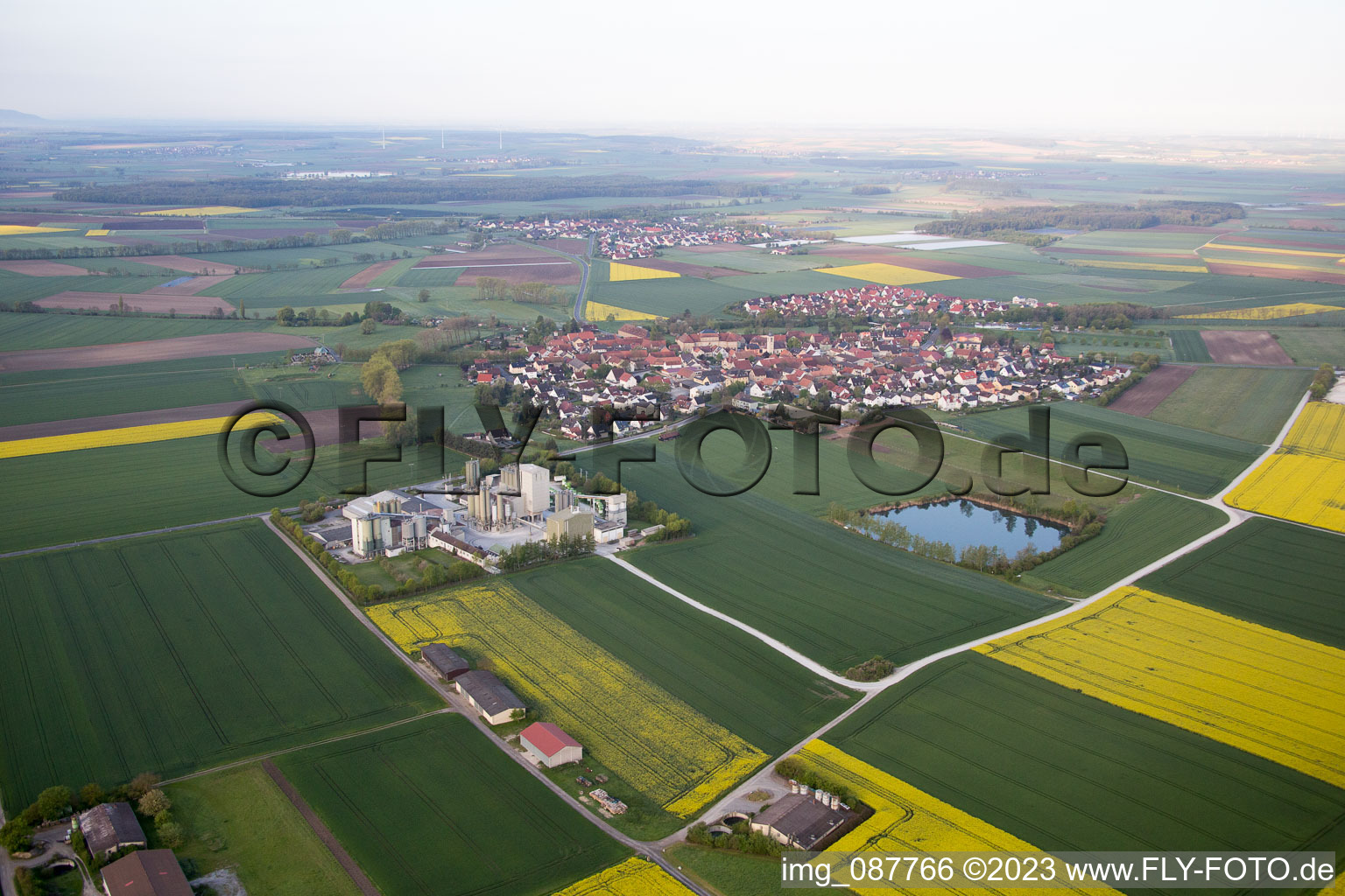 Luftbild von Sulzheim im Bundesland Bayern, Deutschland