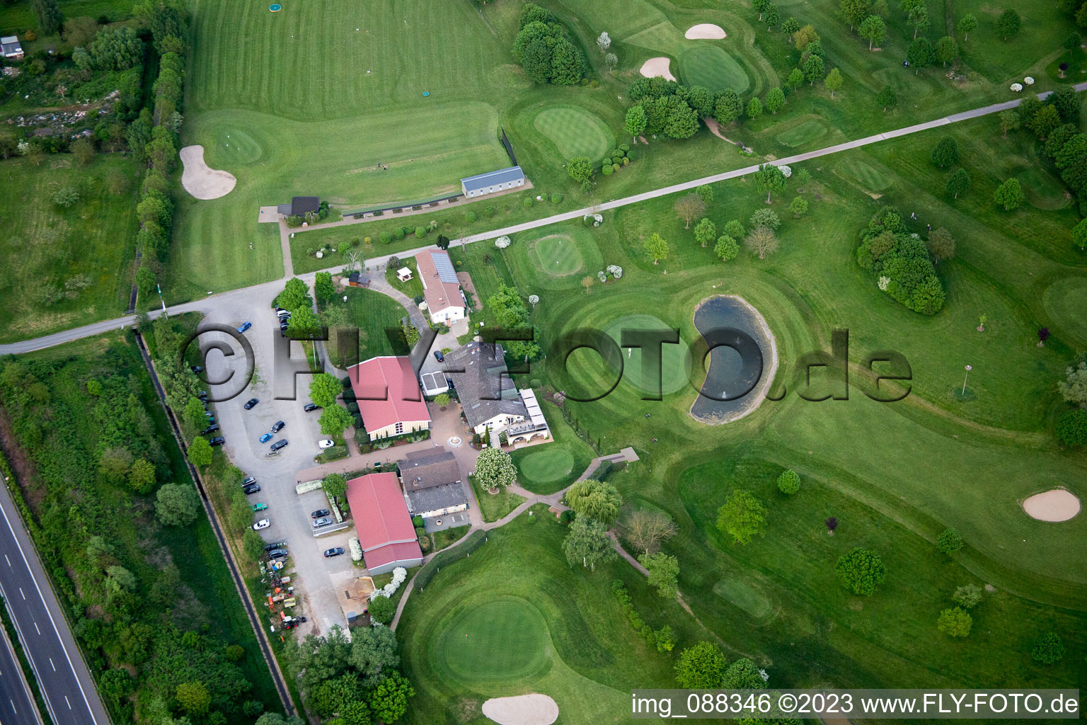 Bensheim, Golfplatz im Bundesland Hessen, Deutschland von oben