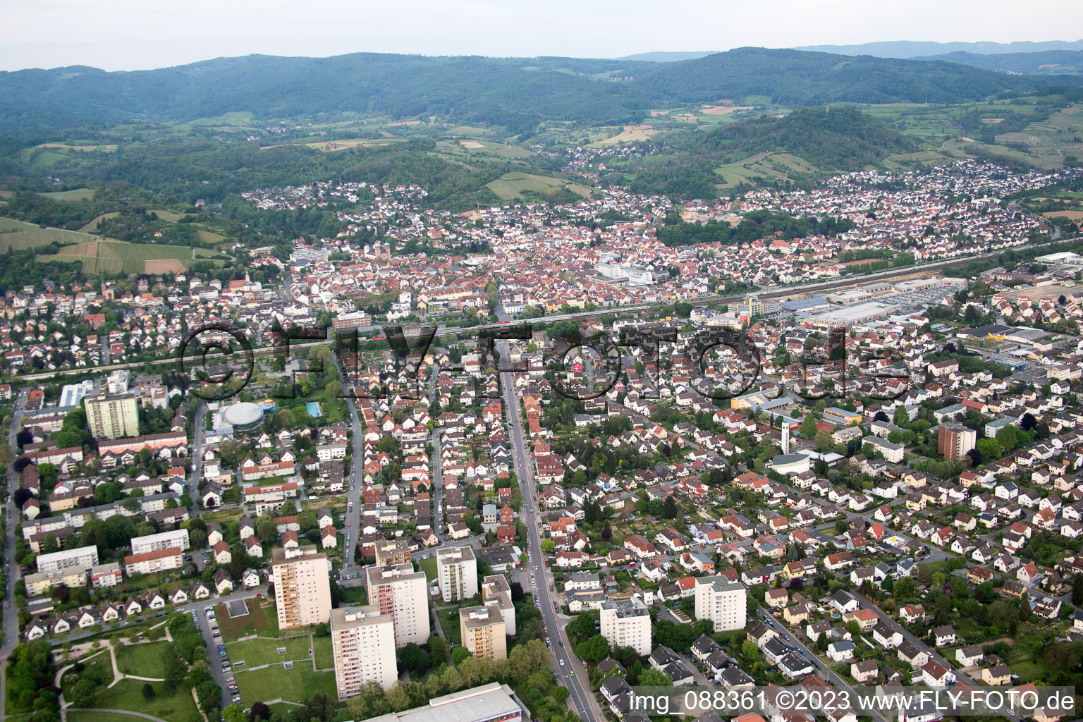 Drohnenbild von Bensheim im Bundesland Hessen, Deutschland