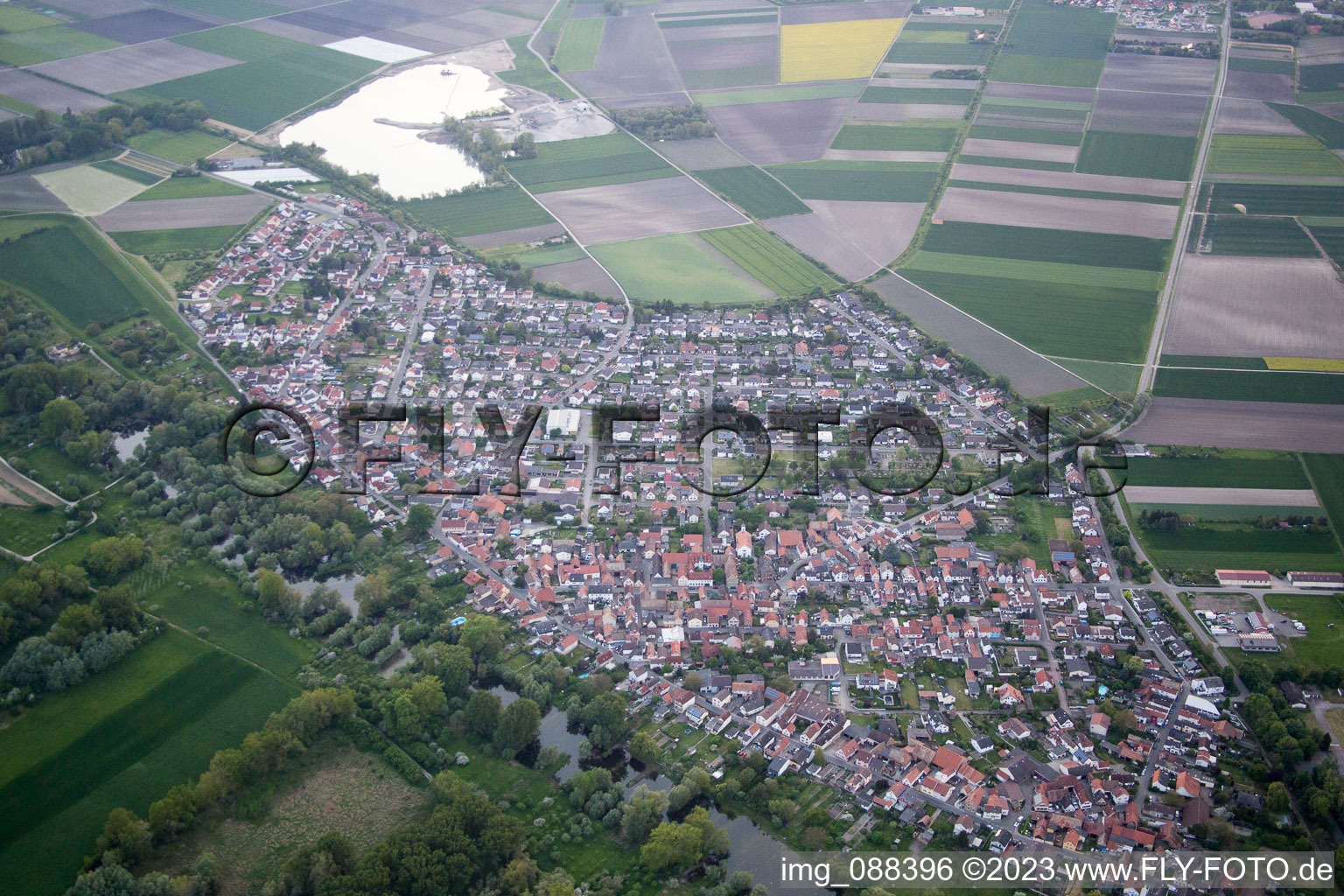 Luftbild von Hamm am Rhein im Bundesland Rheinland-Pfalz, Deutschland