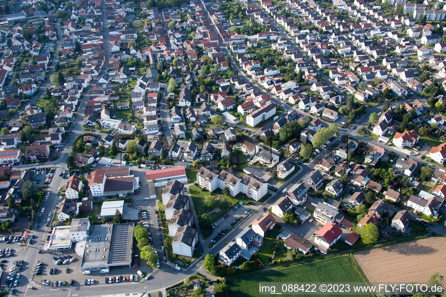 Schrägluftbild von Pfungstadt im Bundesland Hessen, Deutschland