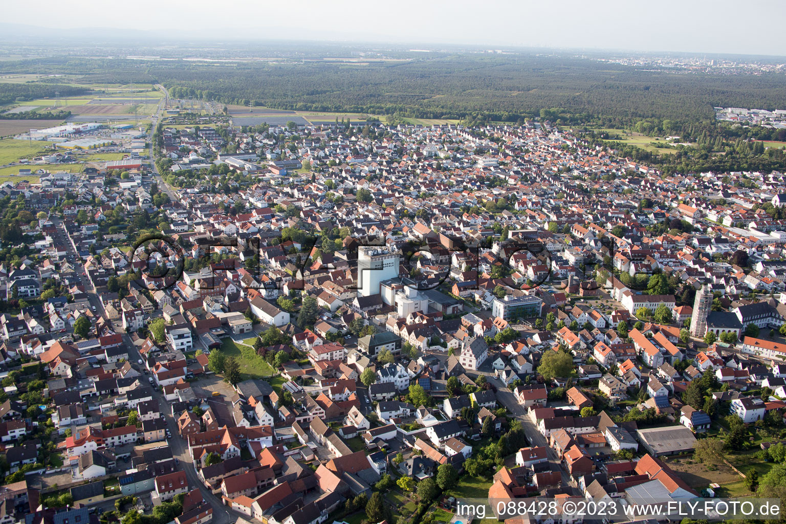 Pfungstadt im Bundesland Hessen, Deutschland aus der Vogelperspektive