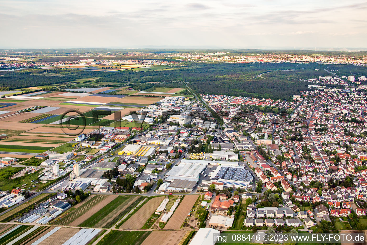 Industriegebiet Nordring in Griesheim im Bundesland Hessen, Deutschland