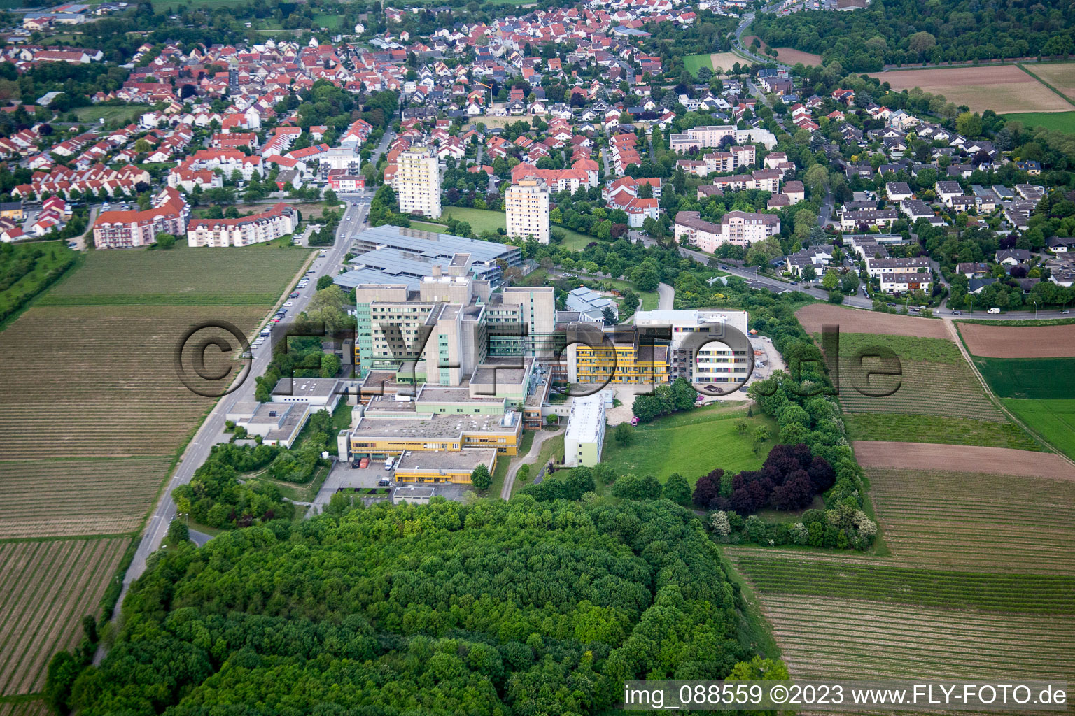 Luftbild von Klinikum im Ortsteil Herrnsheim in Worms im Bundesland Rheinland-Pfalz, Deutschland