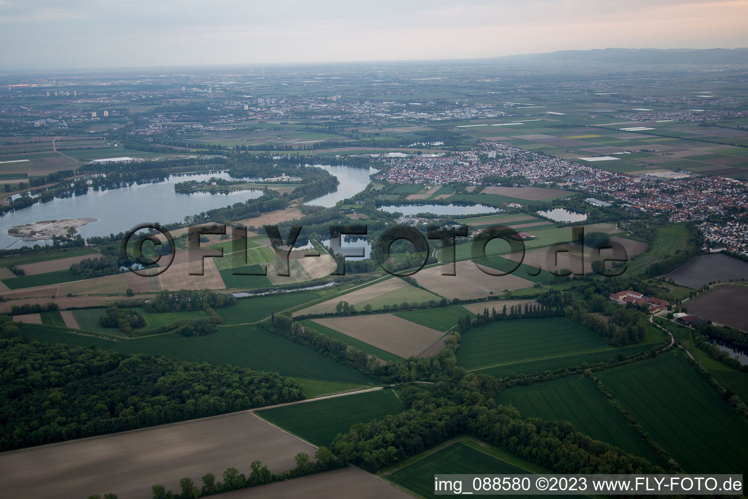 Lampertheim im Bundesland Hessen, Deutschland von der Drohne aus gesehen