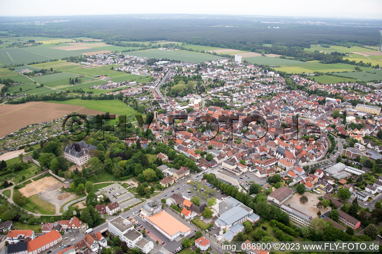 Babenhausen im Bundesland Hessen, Deutschland aus der Luft betrachtet