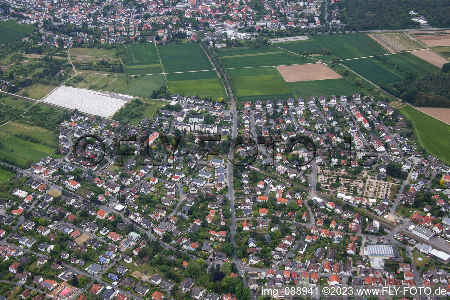 Jugenheim an der Bergstrasse im Bundesland Hessen, Deutschland von der Drohne aus gesehen