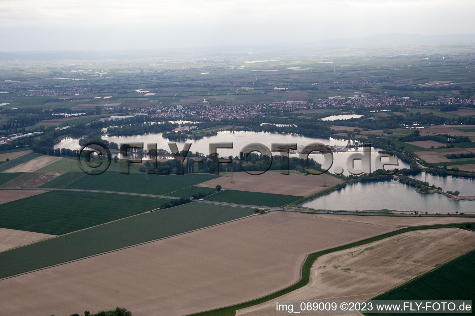 Luftbild von Petersau im Bundesland Rheinland-Pfalz, Deutschland