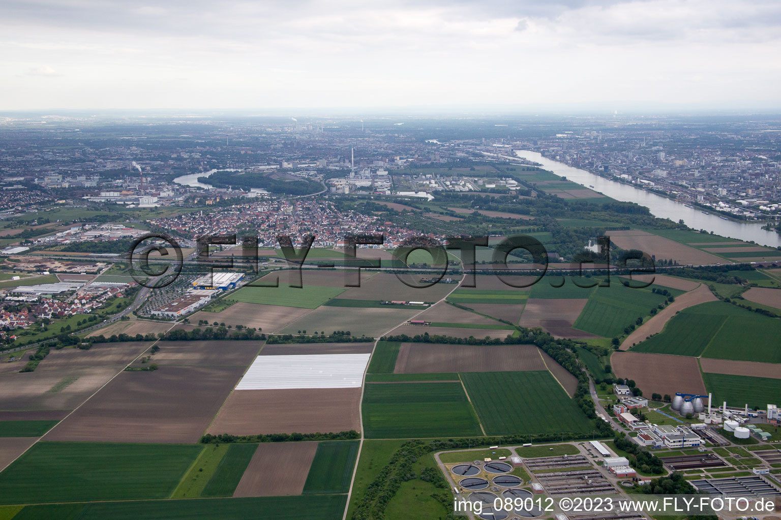 Luftbild von Sandhofen, Kläranlage in Mannheim im Bundesland Baden-Württemberg, Deutschland