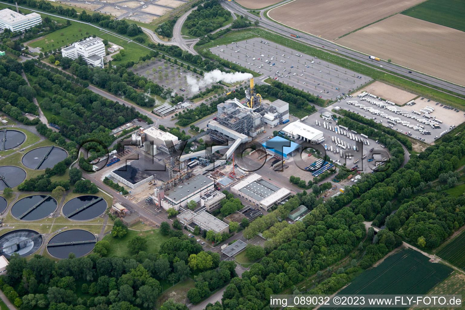 Luftbild von Lanfer Logistik im Ortsteil Mörsch in Frankenthal im Bundesland Rheinland-Pfalz, Deutschland