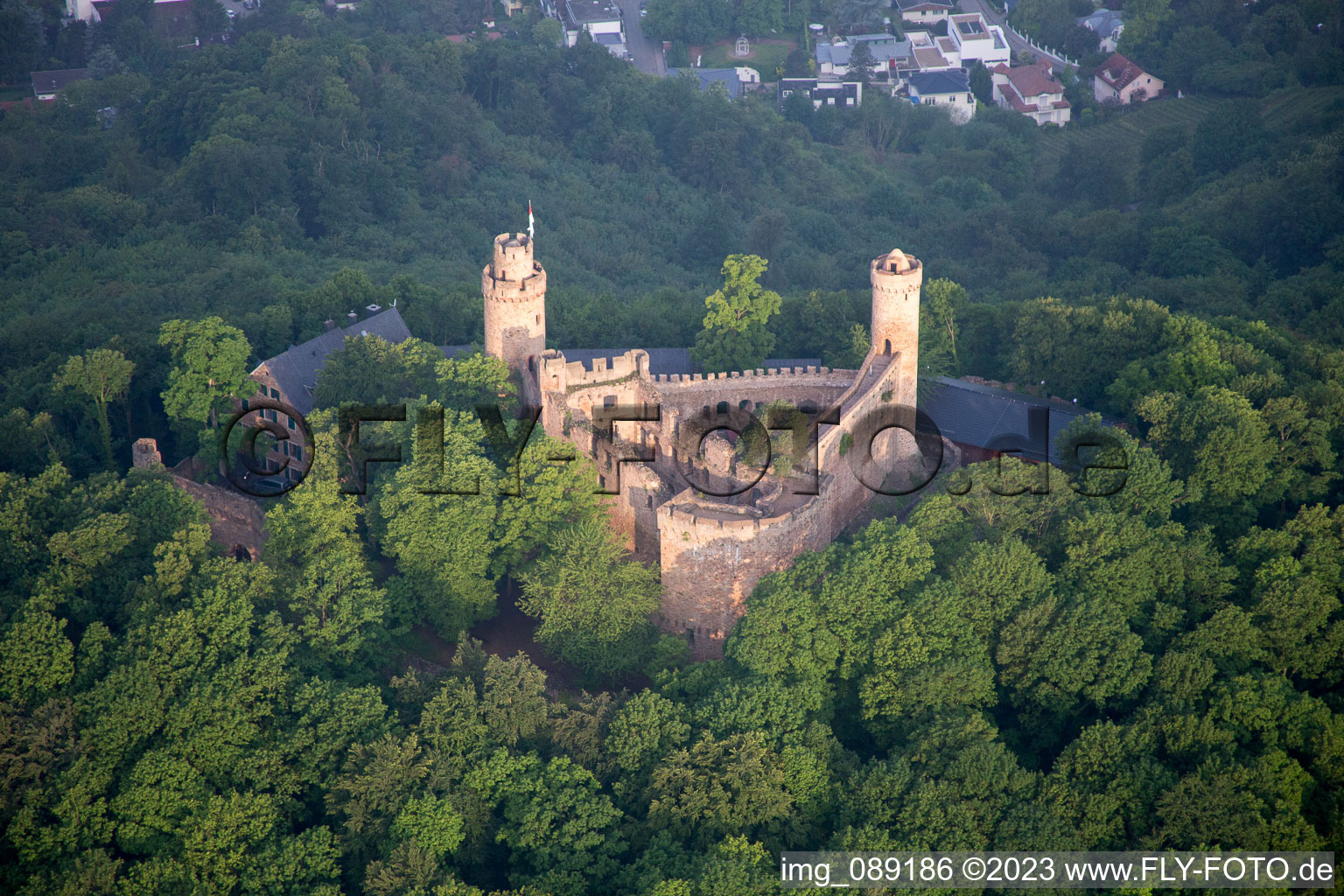 Auerbach, Schloß Auerbach im Bundesland Hessen, Deutschland von oben gesehen