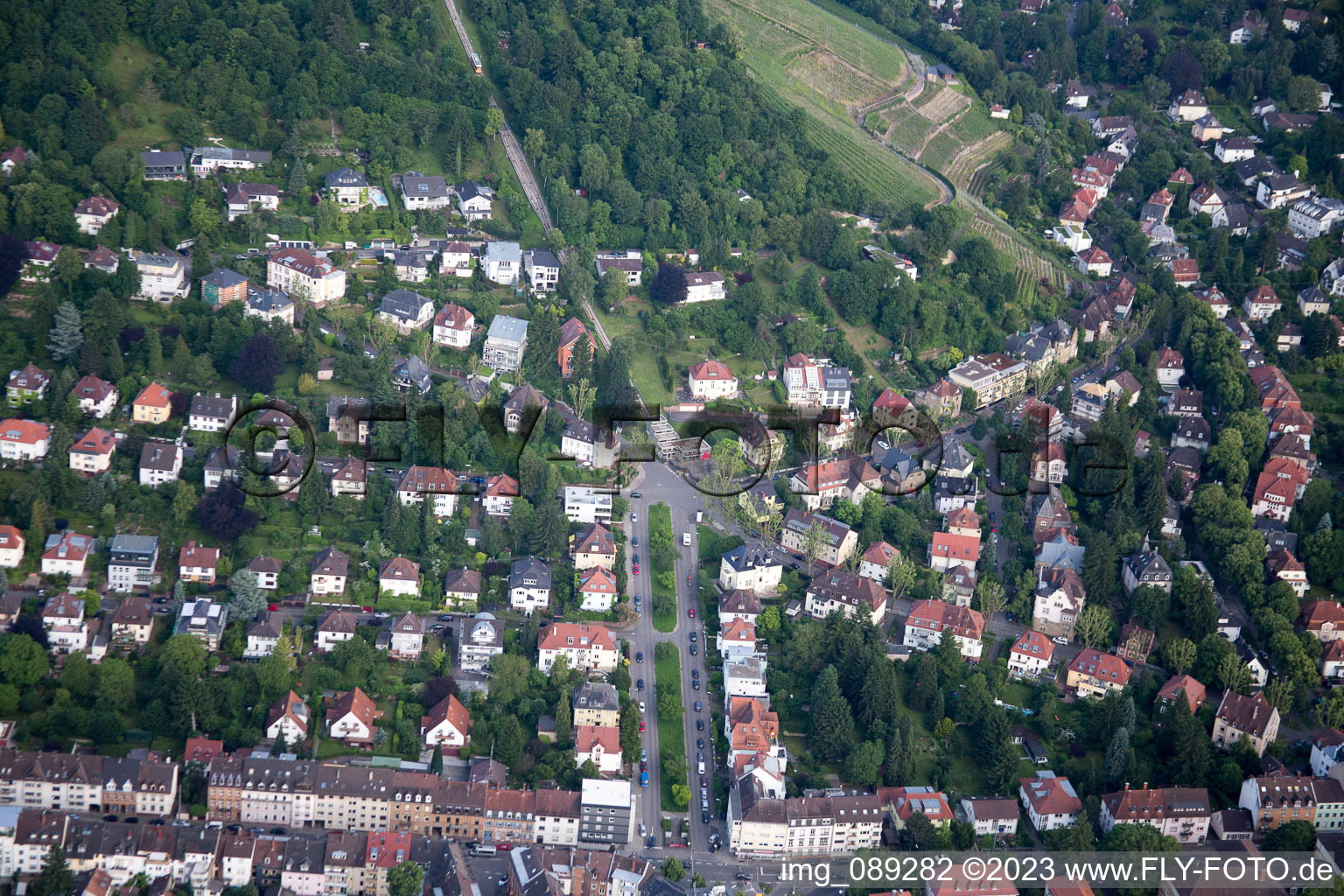 Luftbild von Turmbergbahn im Ortsteil Durlach in Karlsruhe im Bundesland Baden-Württemberg, Deutschland