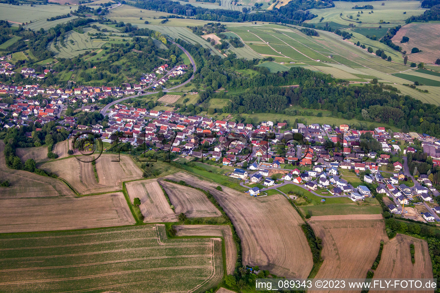 Luftaufnahme von Ortsteil Oberöwisheim in Kraichtal im Bundesland Baden-Württemberg, Deutschland