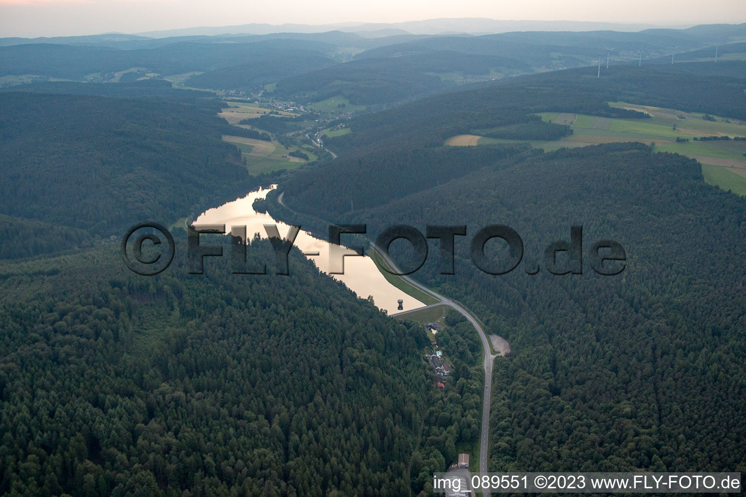 Luftaufnahme von Marbach, Marbachstausee im Bundesland Hessen, Deutschland