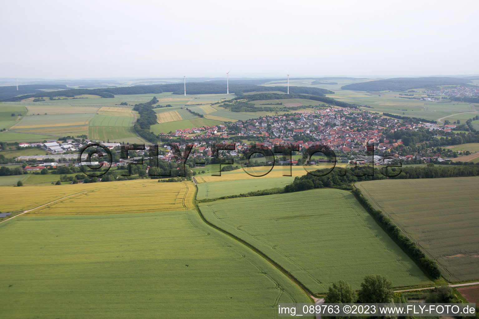 Luftaufnahme von Uettingen im Bundesland Bayern, Deutschland