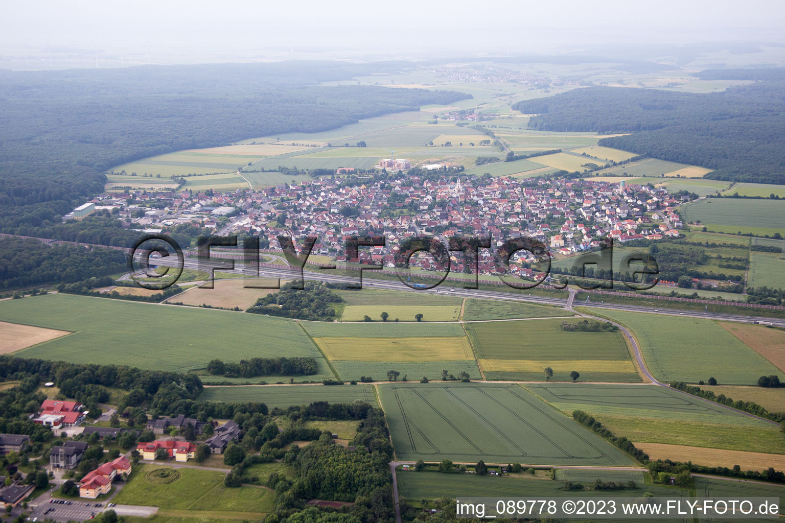 Luftaufnahme von Eisingen im Bundesland Bayern, Deutschland