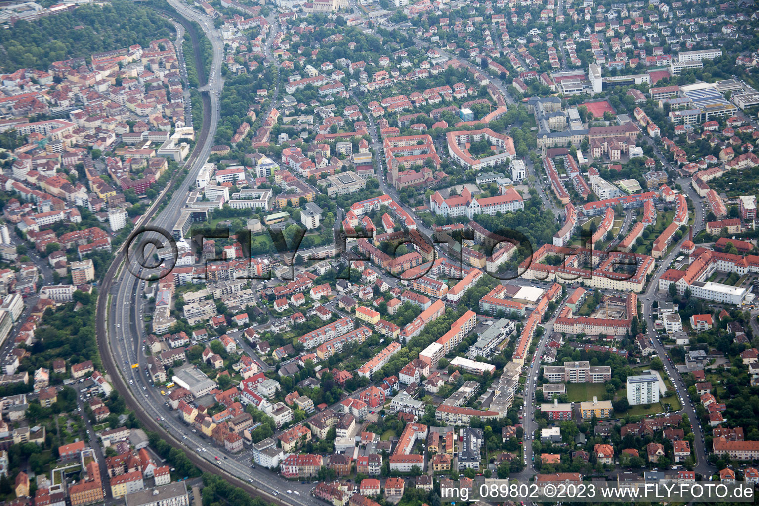 Würzburg im Bundesland Bayern, Deutschland von der Drohne aus gesehen