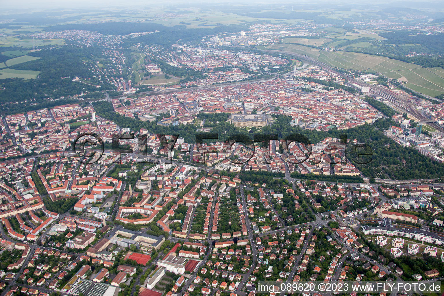 Drohnenbild von Würzburg im Bundesland Bayern, Deutschland