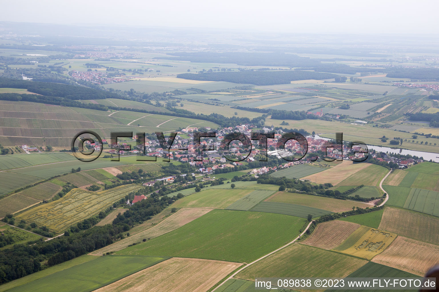 Wipfeld im Bundesland Bayern, Deutschland von der Drohne aus gesehen
