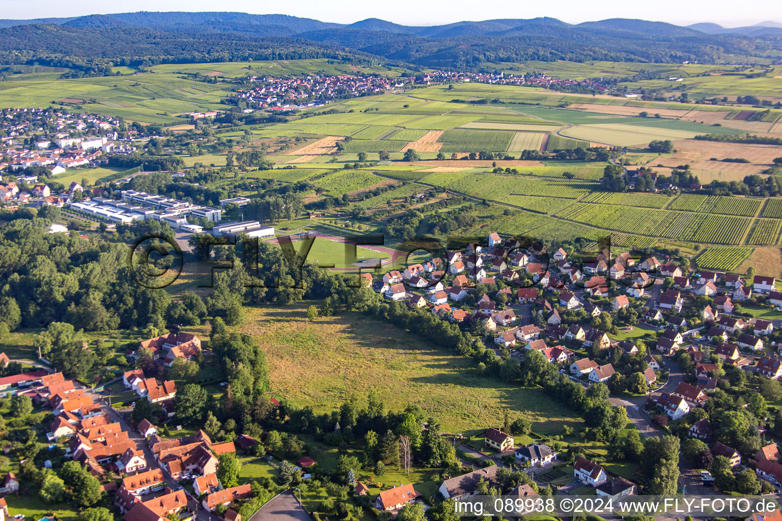 Luftbild von Altenstadt im Bundesland Bas-Rhin, Frankreich