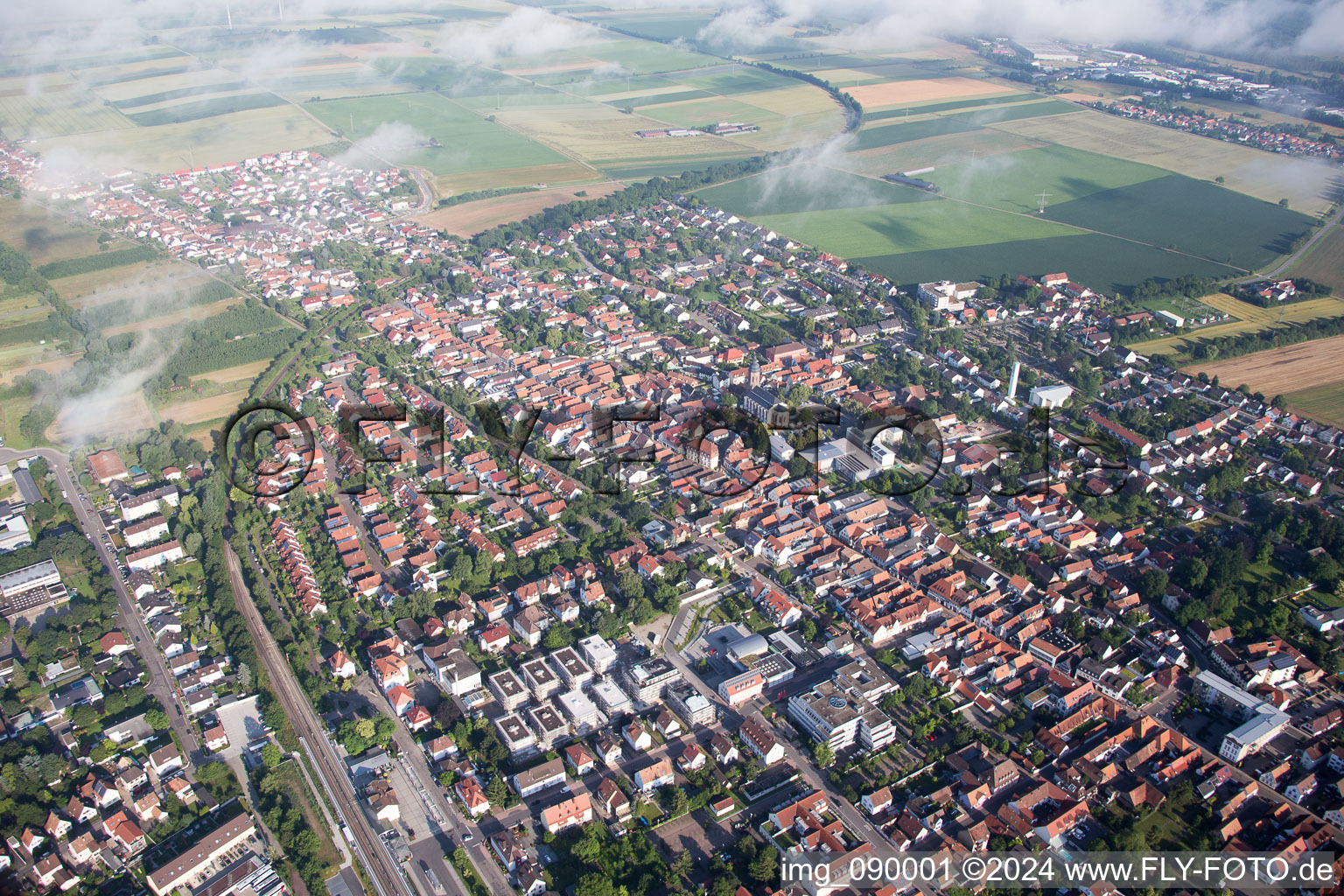 Luftaufnahme von "Im Stadkern" Neubau der RiBa GmbH zw. Bismarck- und Gartenstr in Kandel im Bundesland Rheinland-Pfalz, Deutschland