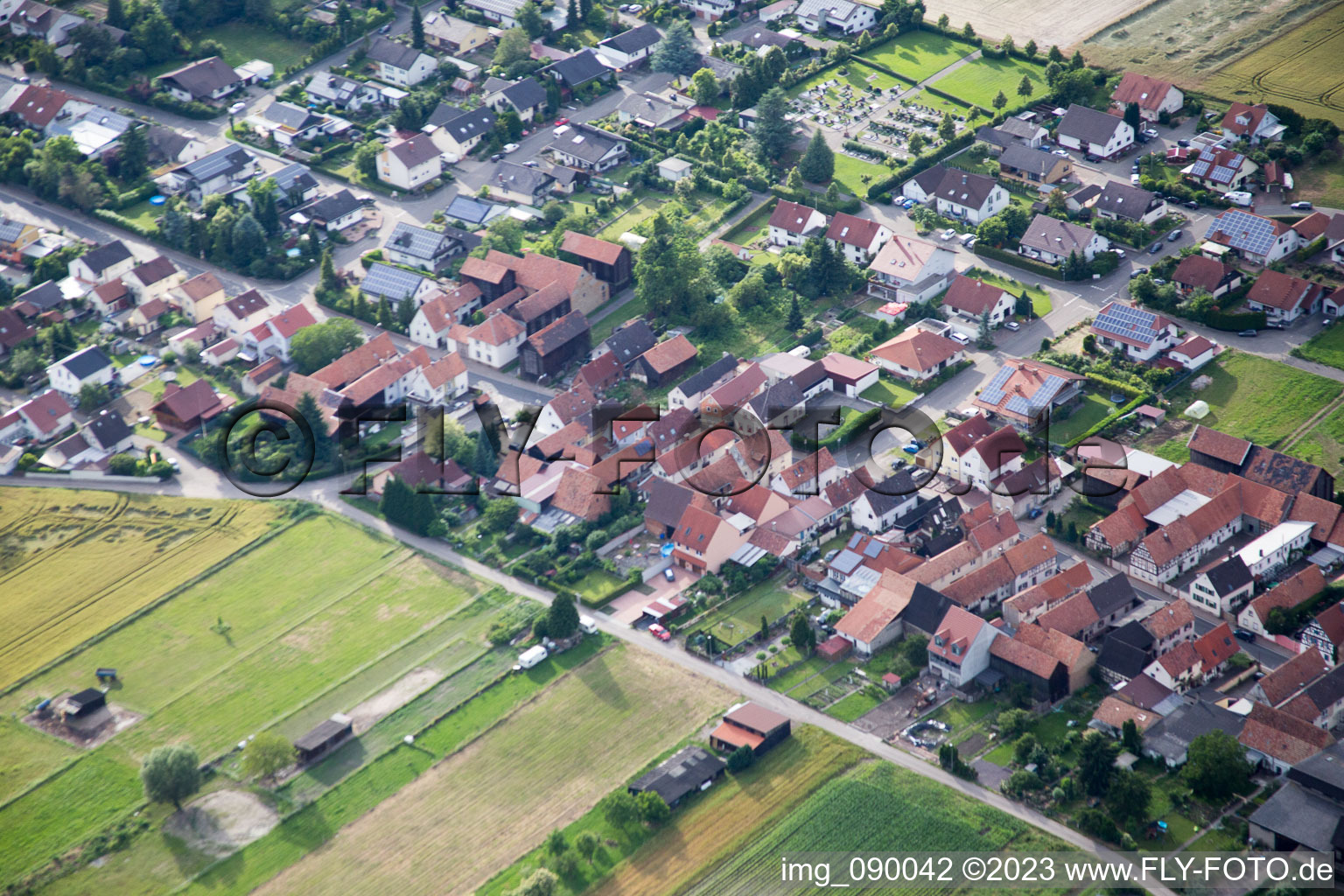 Herxheimweyher im Bundesland Rheinland-Pfalz, Deutschland aus der Luft betrachtet